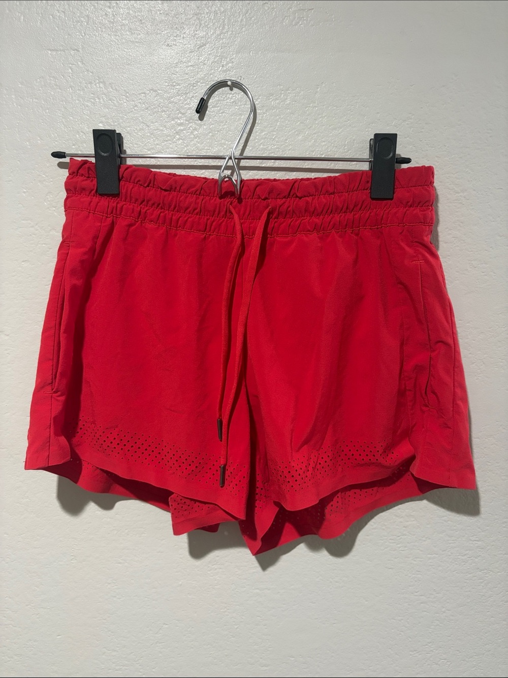 Athleta Women’s Red Athletic Drawstring Shorts